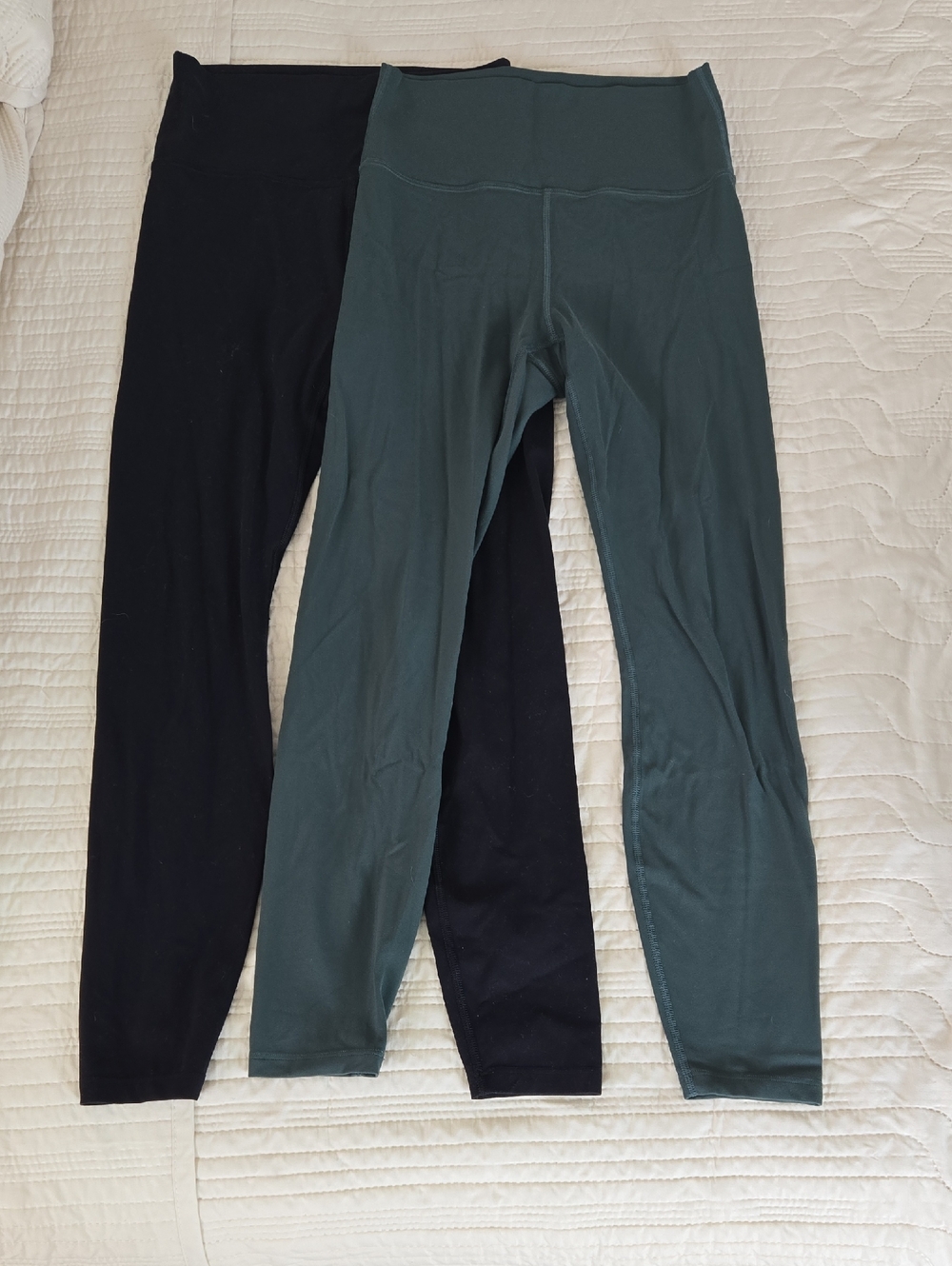 all in motion High-Waist Leggings in Black & Dark Green
